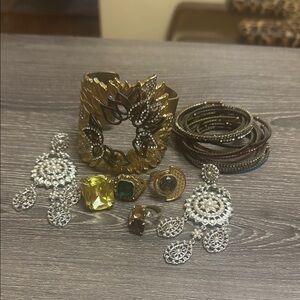 listing-status-banner